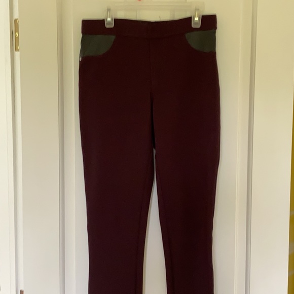 DKNY Slim Stretch Pull On Dark Maroon Leggings Like Jeans NWOT - Picture 4 of 13